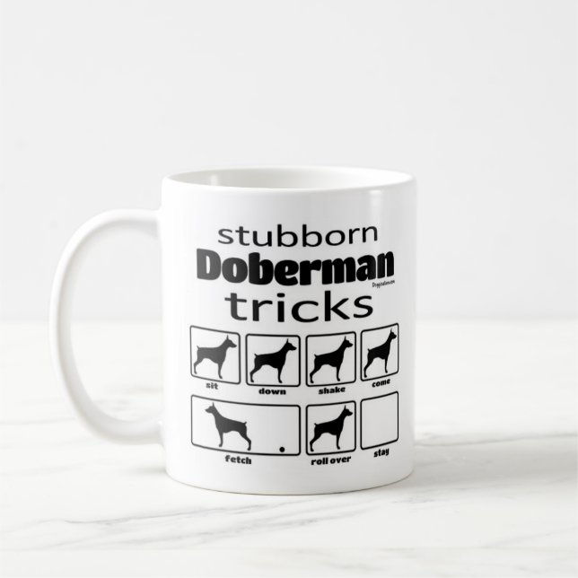 Stubborn Doberman Tricks Kaffeetasse (Links)