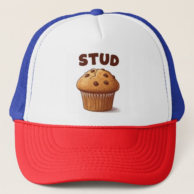 Stud Muffin Trucker Hat Truckerkappe (Vorderseite)