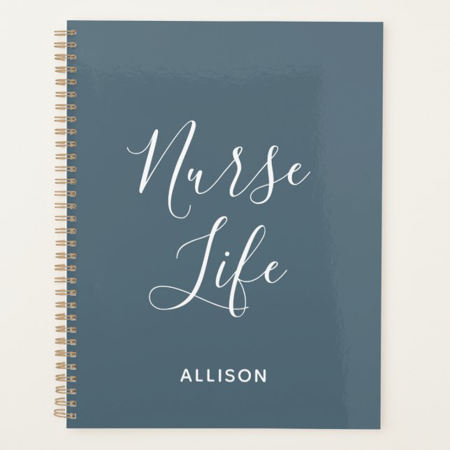 Student Nurse Dusty Blue White Script Personalisie Planer (Vorderseite)