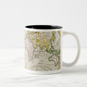 Studio geschossen von der antiken Weltkarte Zweifarbige Tasse