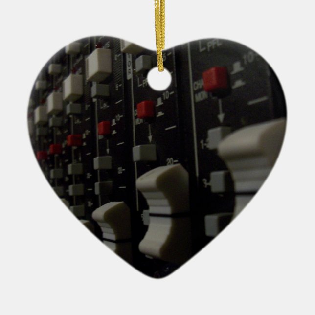 Studio-Leben Keramik Ornament (Vorne)