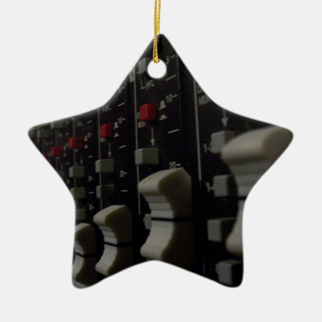 Studio-Leben Keramik Ornament (Vorne)