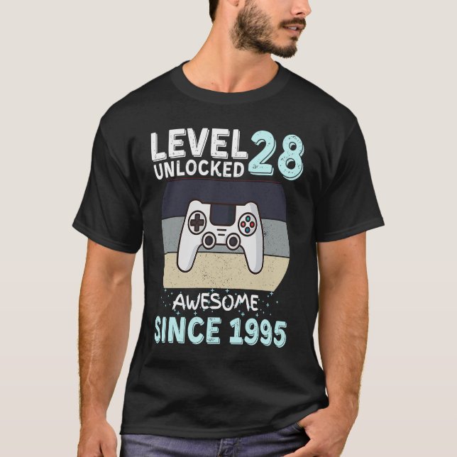 Stufe 28 Phantastisch seit 1995 VideoGamer B T-Shirt (Vorderseite)