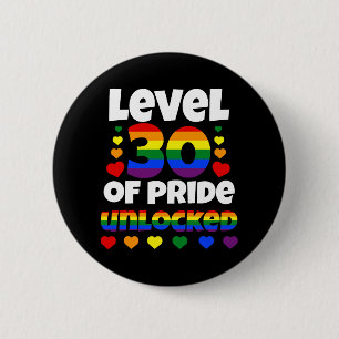 Stufe 30 des unverschlossenen Regenbogens LGBT 30. Button