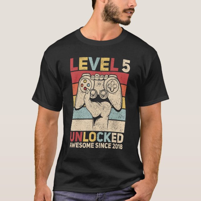 Stufe 5 Phantastisch seit 2018 5 Jahre alt 5t T-Shirt (Vorderseite)