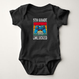 Stufe 5: Zurück zum Video-Gamer der Schule Baby Strampler