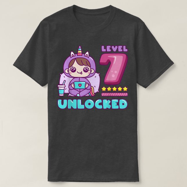 Stufe 7 Unverschlossen, Einhorn Gamer Girl Geburts T-Shirt (Design vorne)