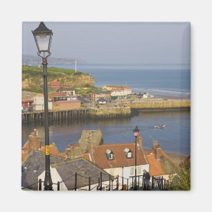 Stufen hinunter zum Hafen, Whitby, Nord Magnet