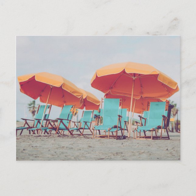 Stühle in Blue und Orange Reisefotografie Postkarte (Vorderseite)
