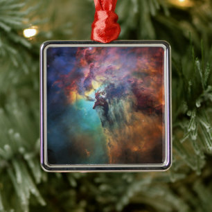 Sturmsee im Lagunennebel in Sagittarius Ornament Aus Metall