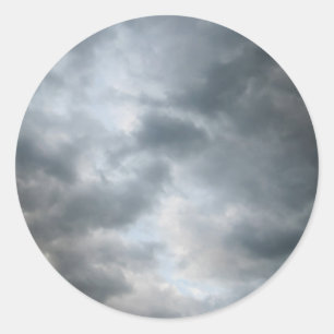 Sturmwolken brechen runder aufkleber