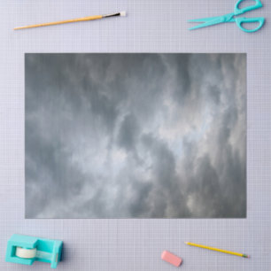 Sturmwolken brechen seidenpapier