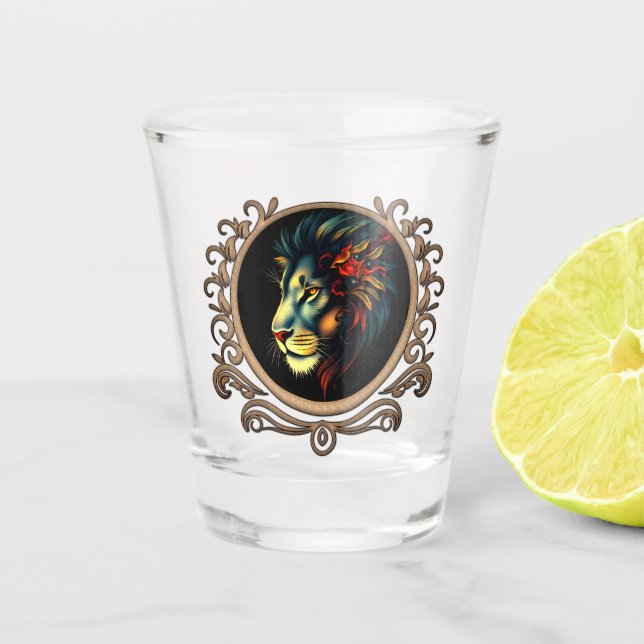 Styliertes Lion Head Portrait in Mandala Frame Schnapsglas (Vorderseite)