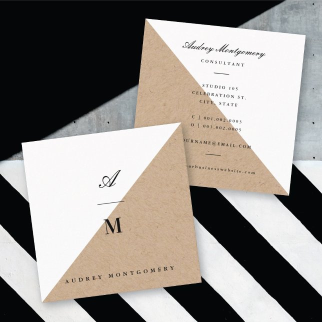 Stylische Double Monogram Kraft Moderne Minimalist Quadratische Visitenkarte (Stylish Double Monogram Kraft Modern Minimalist Square Business Card / Profile Card @ fat_fa_tin)