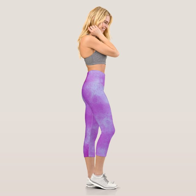 Stylischer Sturmwolke-Effekt Lila Capri Leggings (Rechts)