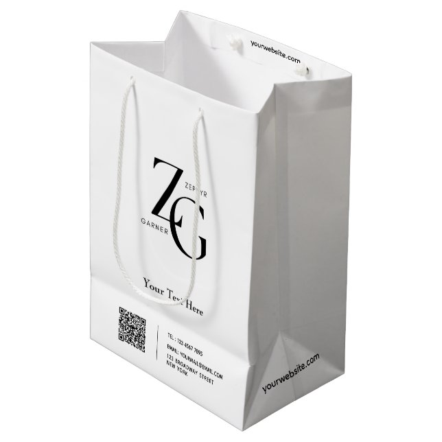 Stylisches Logo | QR Code Business White Mittlere Geschenktüte (Vorderseite Schrägansicht)