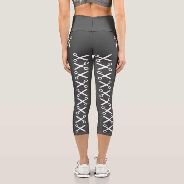 Stylisches Schneiden Scheren Friseur Schneider Capri Leggings (Rückseite)