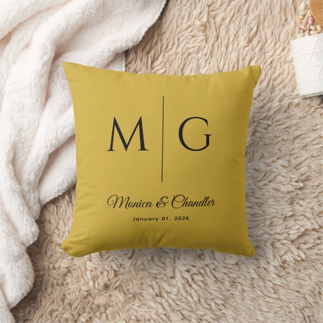 Stylish Monogram With Couple Name Metallic Gold Kissen (Decke)