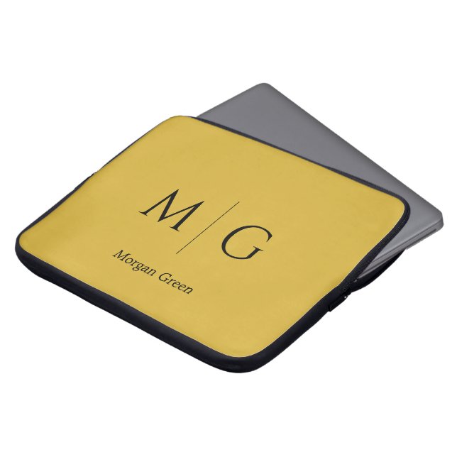 Stylish Monogram with Name Design M Gold Laptopschutzhülle (Vorne Oben)