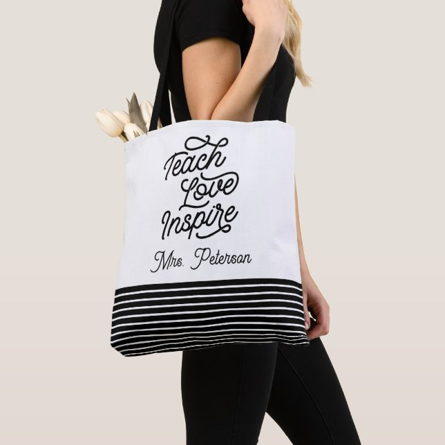 Stylish Script Teach Love Inspire Teacher Tasche (Von Nahem)