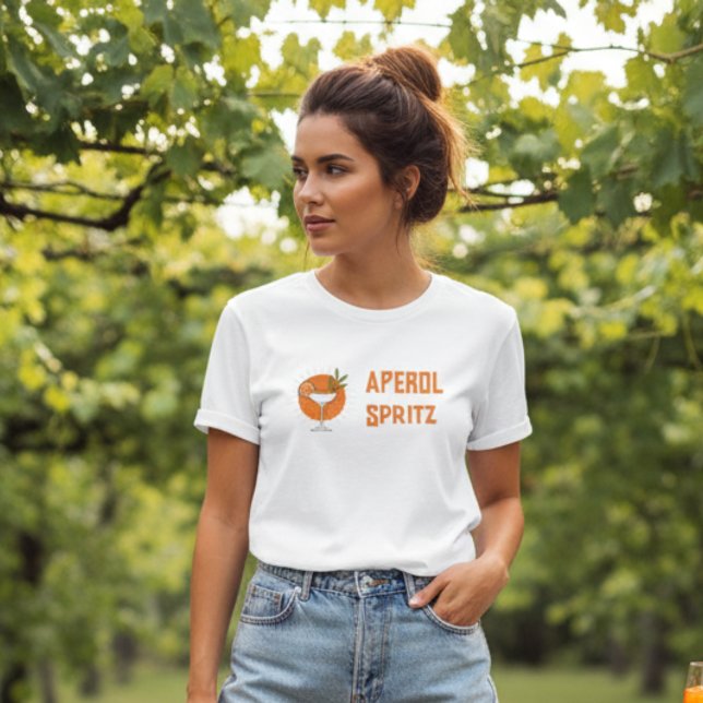 Stylisierte Cocktail Aperol Spritz Tri-Blend Shirt (Von Creator hochgeladen)