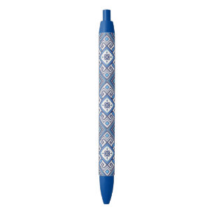 Stylo encré bleu avec la broderie ukrainienne