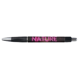 Stylo Mystère forêt d'épinette nature néon magenta signe