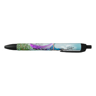 Stylo Noir Fée, dansant sur un piano