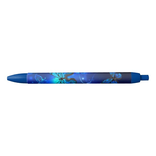 Stylo Noir Morpho Butterfly in the Dark Background (Devant)