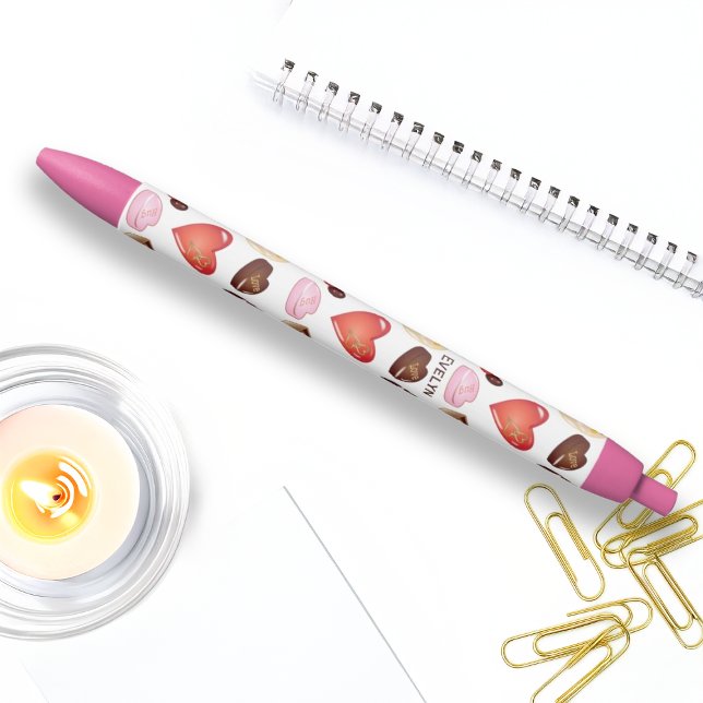 Stylo Noir Nom personnalisé Chocolat Candy Coeur (Créateur téléchargé)