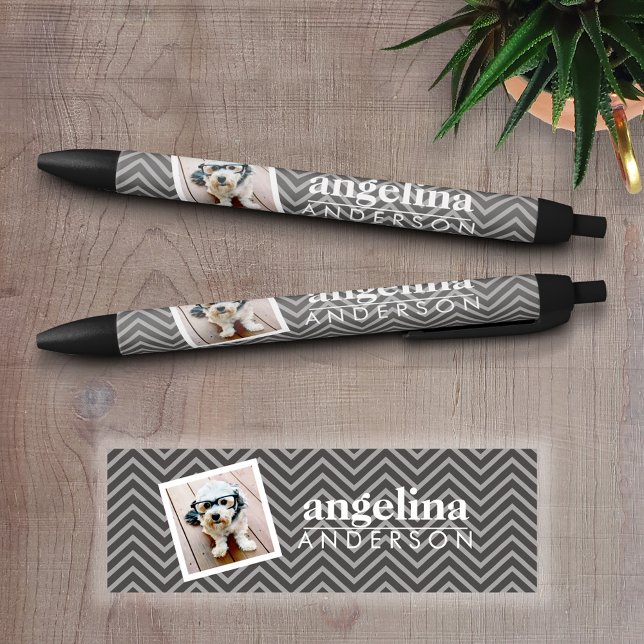 Stylo Noir Photo avec Modern Chevron Pattern and Custom Nom (Personalized writing pen - Add a Photo and Text)