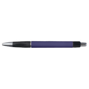 Stylo Une toile de fond bleue profonde accentuée par une