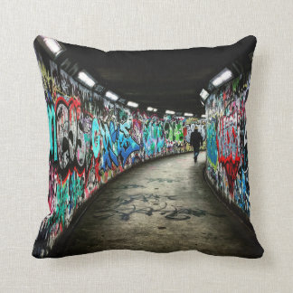 Subway Graffiti Art Kissen