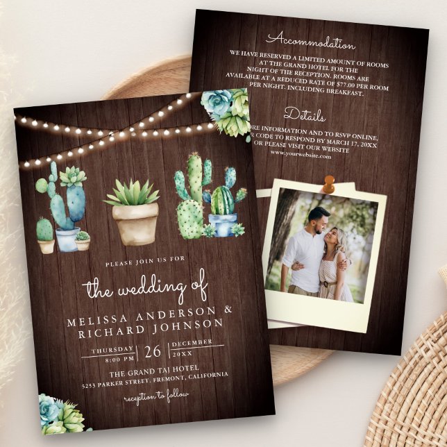 Succulent Greenery Cactus Pots Barn Wood Wedding Einladung (Von Creator hochgeladen)