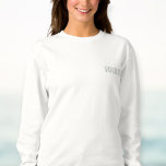 Sudadera Bordada Personalized gift for the bride, Besticktes Sweatshirt<br><div class="desc">A personalized gift for the bride,  such as a bride sweatshirt featuring a heart sleeve initial,  makes for a thoughtful engagement gift and a unique bridal shower gift,  perfect for celebrating her new identity as the future Mrs. with a minimalistic style.</div>