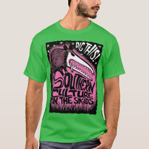 Südliche Kultur auf dem Sockel T-Shirt