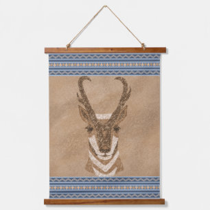 Südwest Pronghorn Antelope Head Blue Borders Wandteppich Mit Holzrahmen