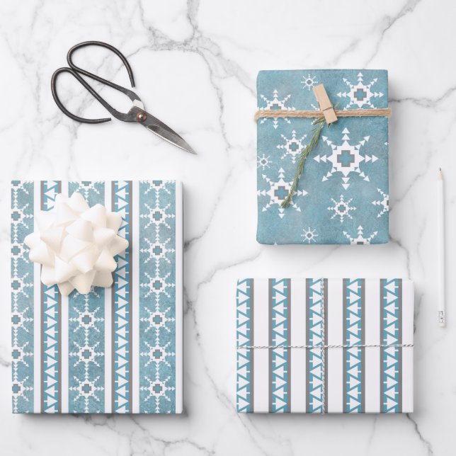 Südwest Winter Schneeflocken & Pine Trees Blau Geschenkpapier Set (Vorderseite)