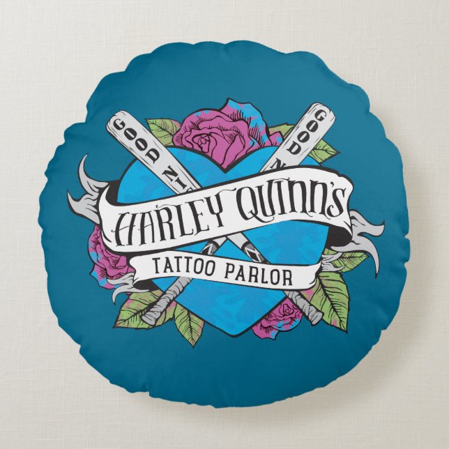 Suicide Squad | Harley Quinns Tattoo Parlor Herz Rundes Kissen (Vorderseite)