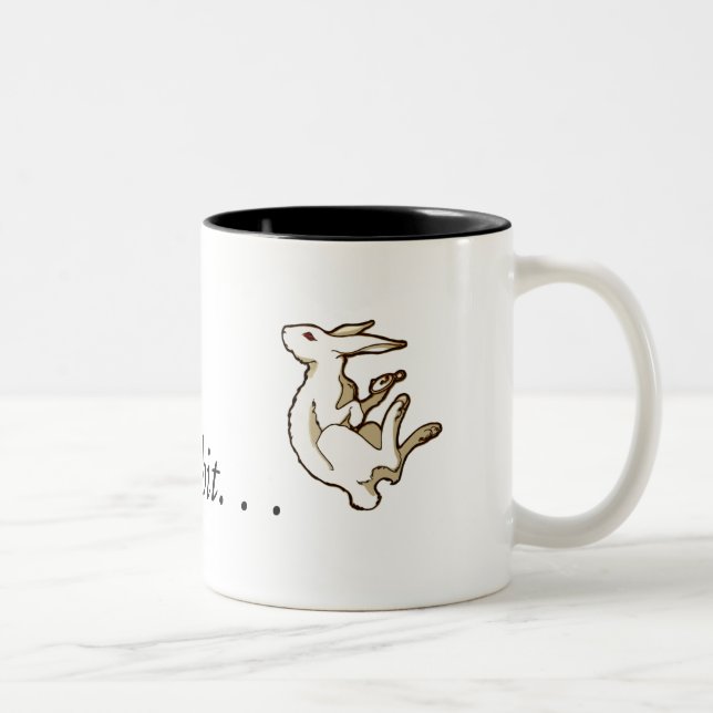 Suivez la tasse blanche de lapin (Droit)