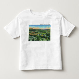 Sullivan-Mountain View der Stadt Kleinkind T-shirt