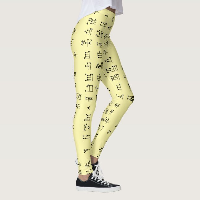 Sumerian Cuneiform ~ Akkadian ~ Babylonia ~ Leggings (Rechts)