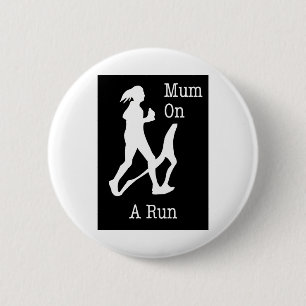 Summe aus T-Shirt-Geschenk Button