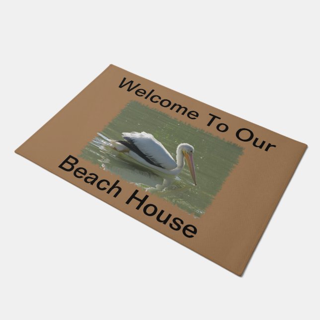 Summer Beach House Coastal Pelican Guest Welcome Fußmatte (Schrägansicht)