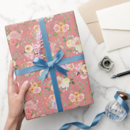 Summer Boho Floral auf Tulip Pink Geschenkpapier