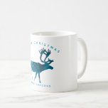 Summer Christmas Beach Seashell Reindeer Kaffeetasse<br><div class="desc">Ein einzigartiges Sommer Weihnachtsdesign mit Strandwellen für die Fülle der Rentier und Seashells als Grenze. Ideal für Weihnachtsgeschenke und Dekoration. Passen Sie die Weihnachtszeit-Tasse mit Ihrem Text an und machen Sie es zu Ihrem eigenen.</div>