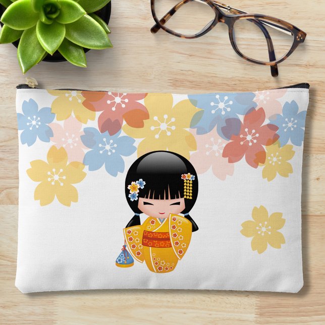 Summer Kokeshi Doll - Yellow Kimono Geisha Girl Zubehörtasche (Von Creator hochgeladen)