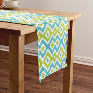 Summer Lime Green Aqua Blue Ikat Tribal Muster Kurzer Tischläufer