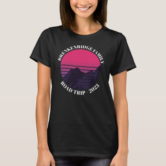 Summer Road Trip Berg Retro Adventure Custom T-Shirt (Vorderseite)