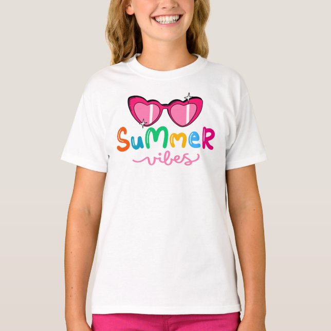 Summer Vibes - Herzsonnenbrille T-Shirt (Vorderseite)